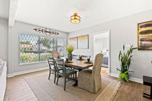 #1 Stadium Home.close 2 Airport/stadium/beaches