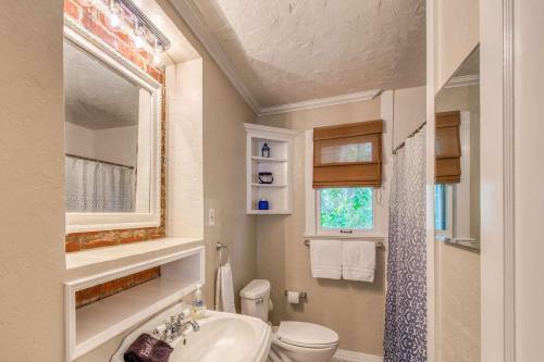 Bleu Daze Cottage