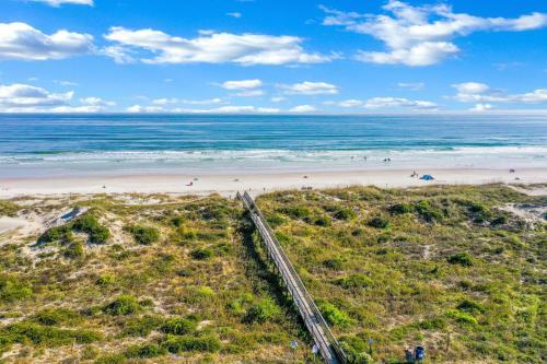 Butler Beach Escape