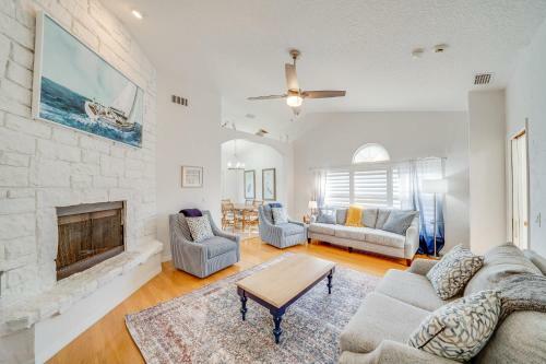 4br House, 2 Blocks From The Beach