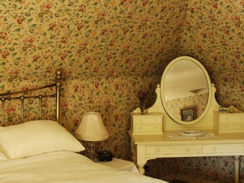 Bed & Breakfast Thrumster House