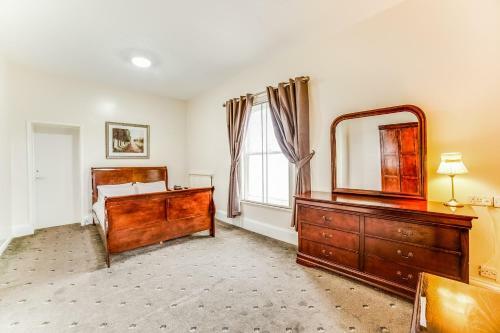 Kings Hotel