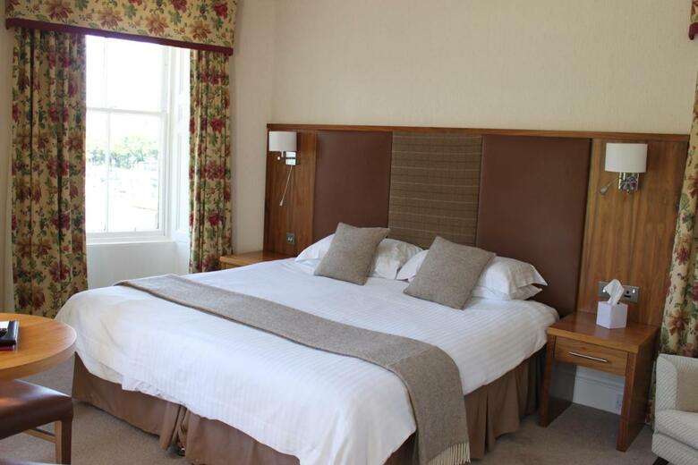 Mackays Hotel