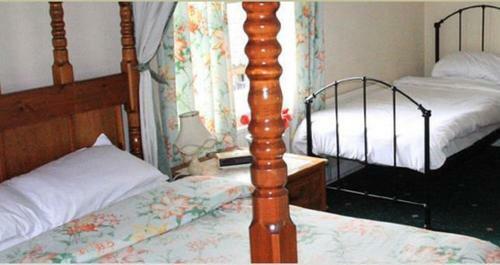 Rose & Crown Hotel