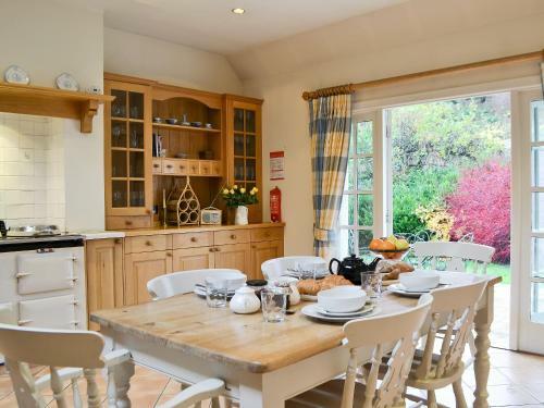 Dalbeathie Cottage