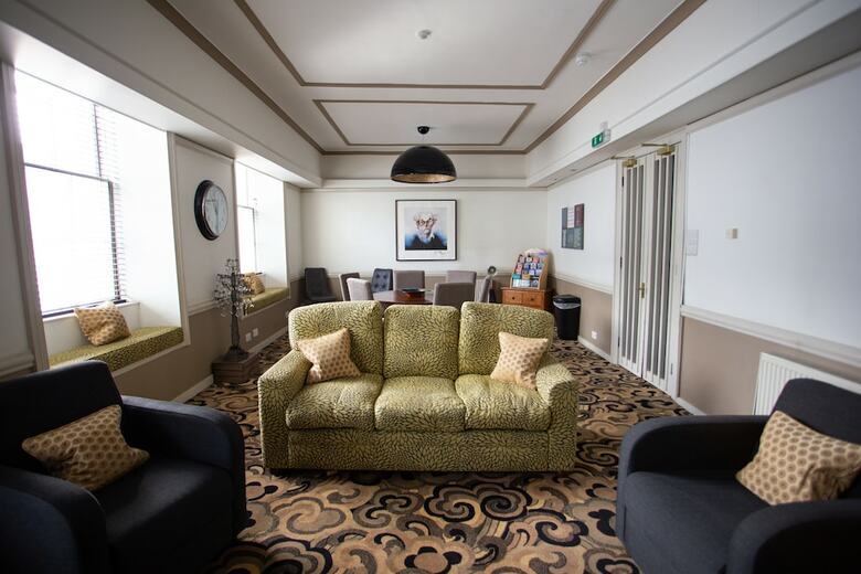 Mannings Hotel