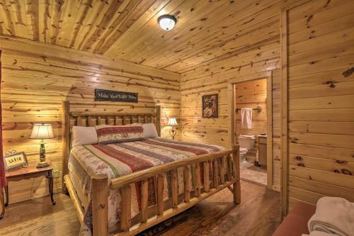 The Wishing Well Cabin Pool Table, Firepit