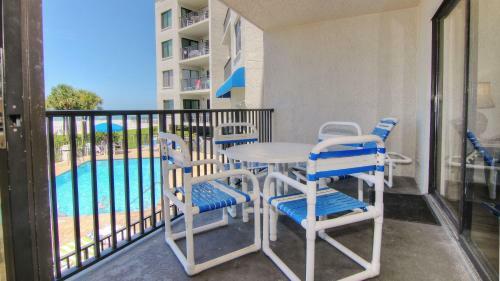 Caprice Resort By Teeming Vacation Rentals