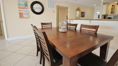 Sea Breeze By Teeming Vacation Rentals