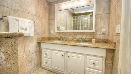 Sea Breeze By Teeming Vacation Rentals
