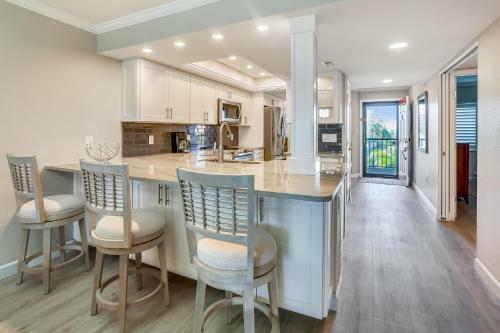 Lands End 303 Bldg 3 Gorgeous Remodeled Luxury Condo!