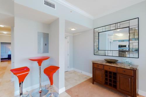 Tidewater Beach Resort 2800