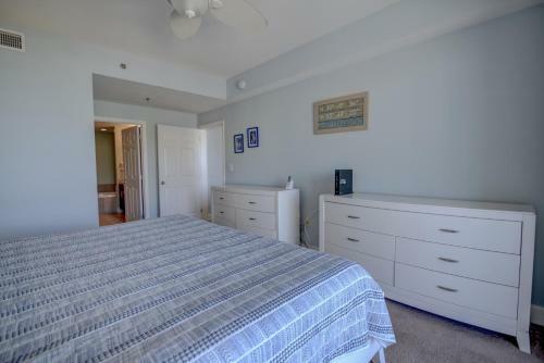 Hotel Laketown Wharf By Resort Collection