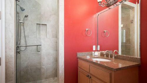 Villa Shell-a-bration - Beautiful Home With Private Pool & Hot Tub!