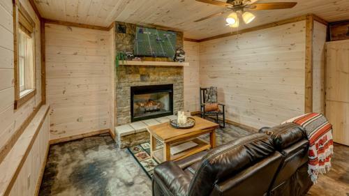 A Cozy Corner Cabin By Escape To Blue Ridge