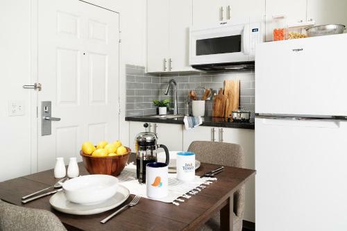 Hotel Intown Suites Extended Stay Orlando Fl - Universal