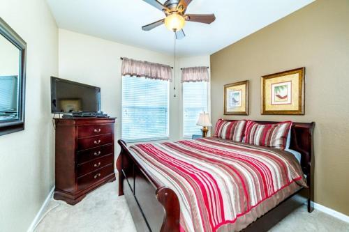 To Infinity And Beyond - Family Friendly Townhouse