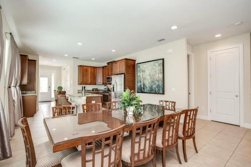 Encore Resort 8 Bedroom Vacation Home With Pool 2105