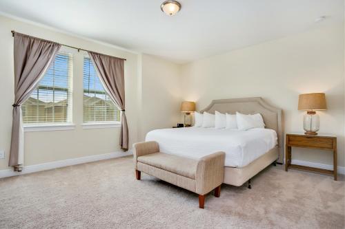 Encore Resort 8 Bedroom Vacation Home With Pool 2105