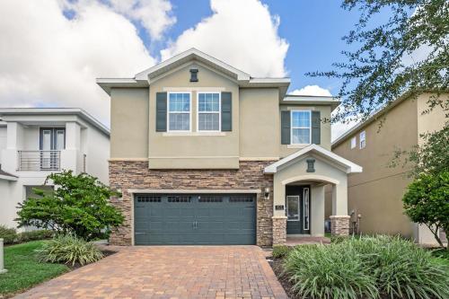 Encore Resort 8 Bedroom Vacation Home With Pool 2105