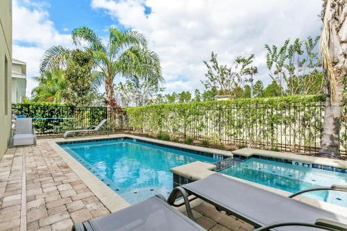 Encore Resort 8 Bedroom Vacation Home With Pool 2105