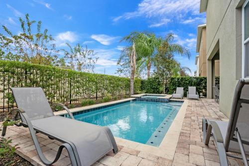 Encore Resort 8 Bedroom Vacation Home With Pool 2105