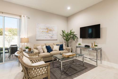 3 Br 3 Ba Villa 5min To Disneyworld Bbq Grill