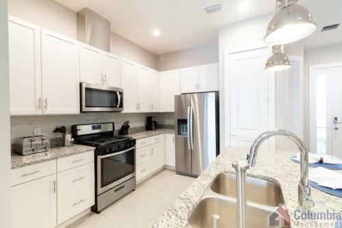 4 Br 4 Ba Villa Ground Zero To Disneyworld 1804ft�