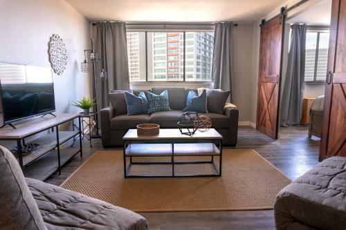 Apartamento Welcoming Barn, 2 Bedroom & 1 Bath & Parking
