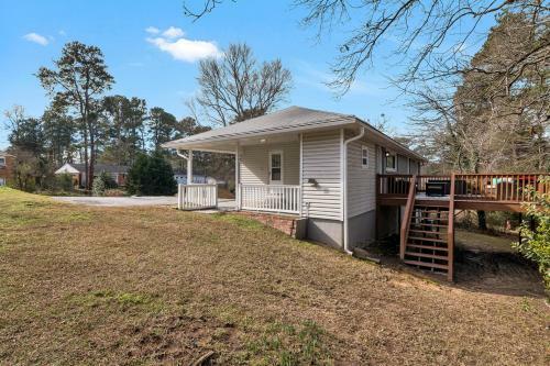 2051 Harwinor Road Southeast
