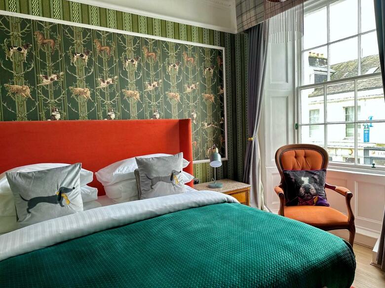Atholl Arms Hotel