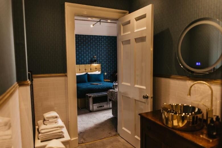 Atholl Arms Hotel