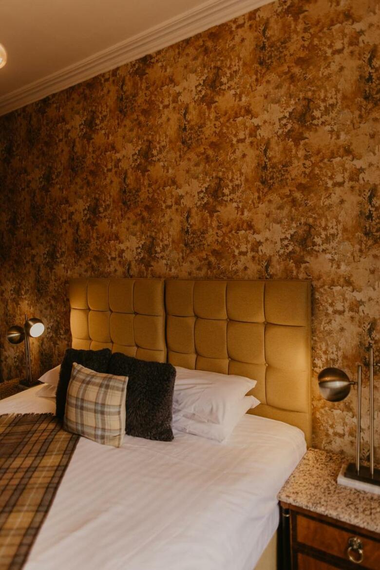 Atholl Arms Hotel