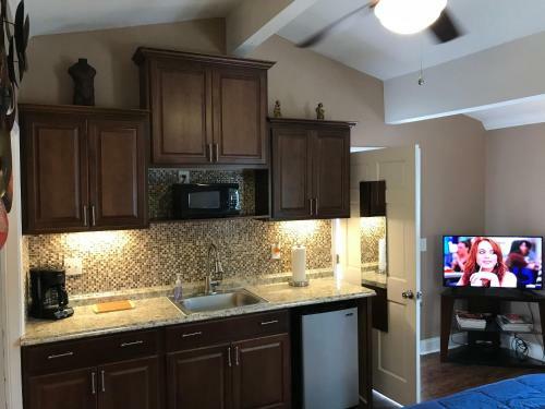 The Gatehouse - A Studio Apartment