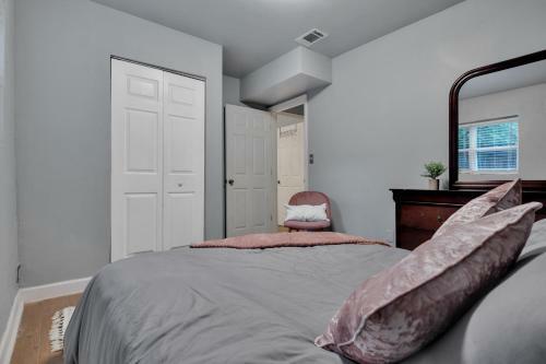 Recently Renovated Apartment In Mechanicsville