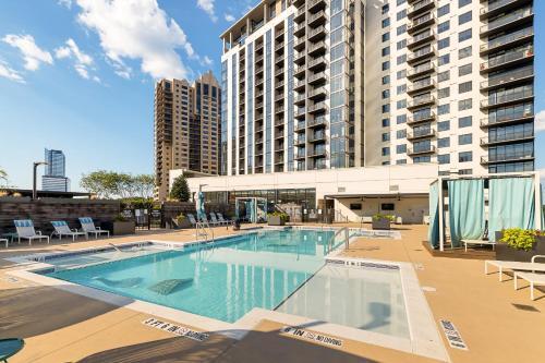 Apartamento Artistically Gleaming Buckhead Retreat