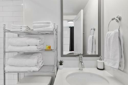 Apartamento Charming Studio, Best View In Midtown!