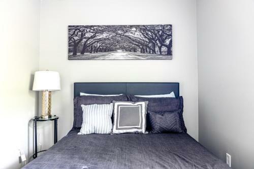 Newly Renovated Hidden Gem