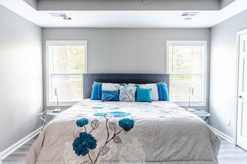 Newly Renovated Hidden Gem