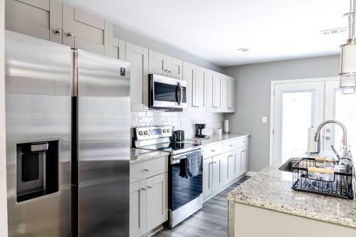 Newly Renovated Hidden Gem