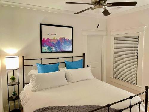 Modern 4br 2ba Home W/ Porch Swing - Walk&bike Atl