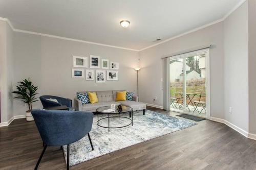 Beautiful Decor New Construction Near Airport 5min