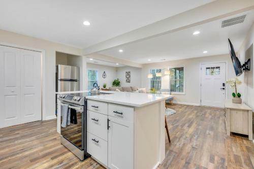 Peaceful And Private Large Atl Wooded Retreat