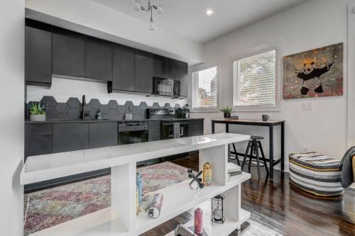 Apartamento Studio9forty Midtown Views Apt Sleeps 2 260