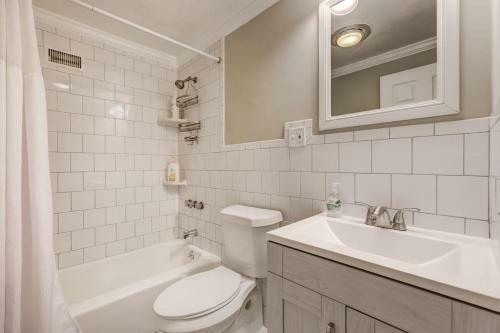 Put Your Feet Up 1bed 1 Bath Condo Downtown Atl