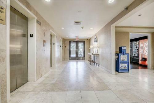 Put Your Feet Up 1bed 1 Bath Condo Downtown Atl