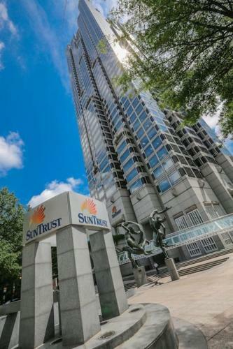 Put Your Feet Up 1bed 1 Bath Condo Downtown Atl
