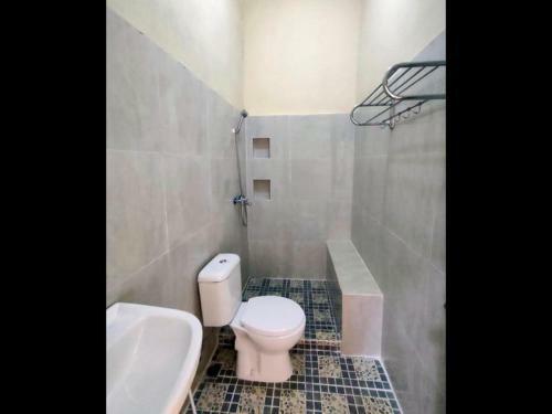 Hostal Room In Bb - Bakom Inn Syariah - Central Double Room