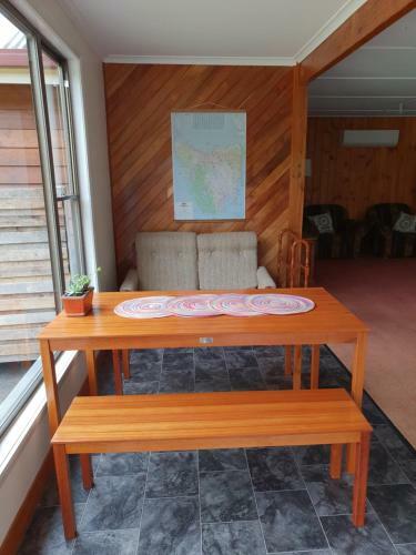 Tullah Hideaway