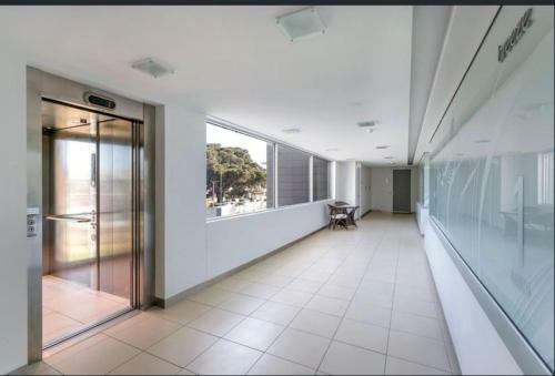 Luxury Beachfront Apartment At The Breeze - Free Wifi